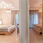 Ivory Cozy By Rentalspro - Halkidiki Apartman